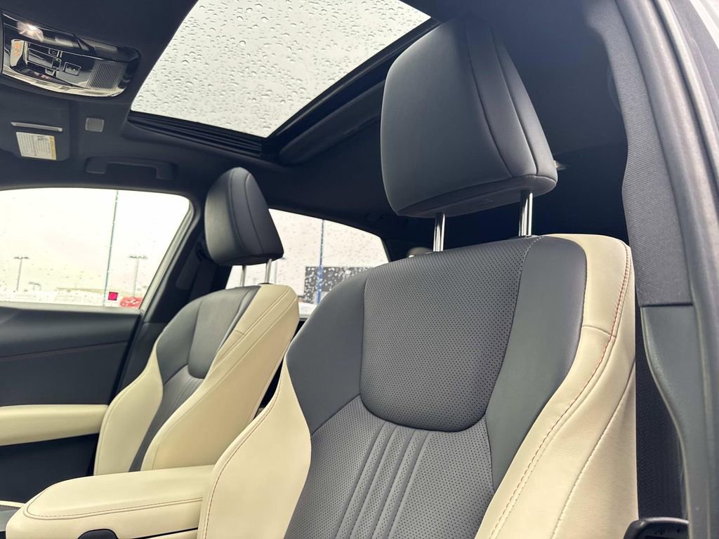 Used 2022 Lexus NX 250 AWD image 19