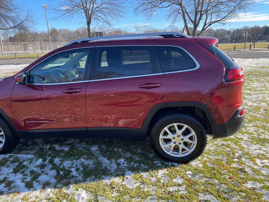 Used 2016 Jeep Cherokee Latitude image 19