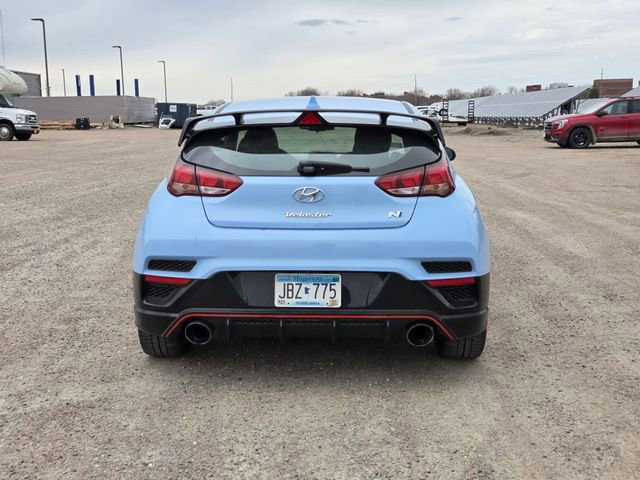 Used 2020 Hyundai Veloster N w/ Performance Package image 4