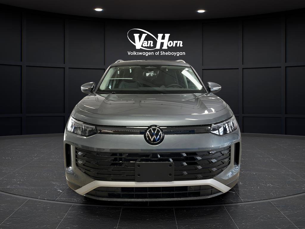 New 2026 Volkswagen Tiguan S FWD image 2