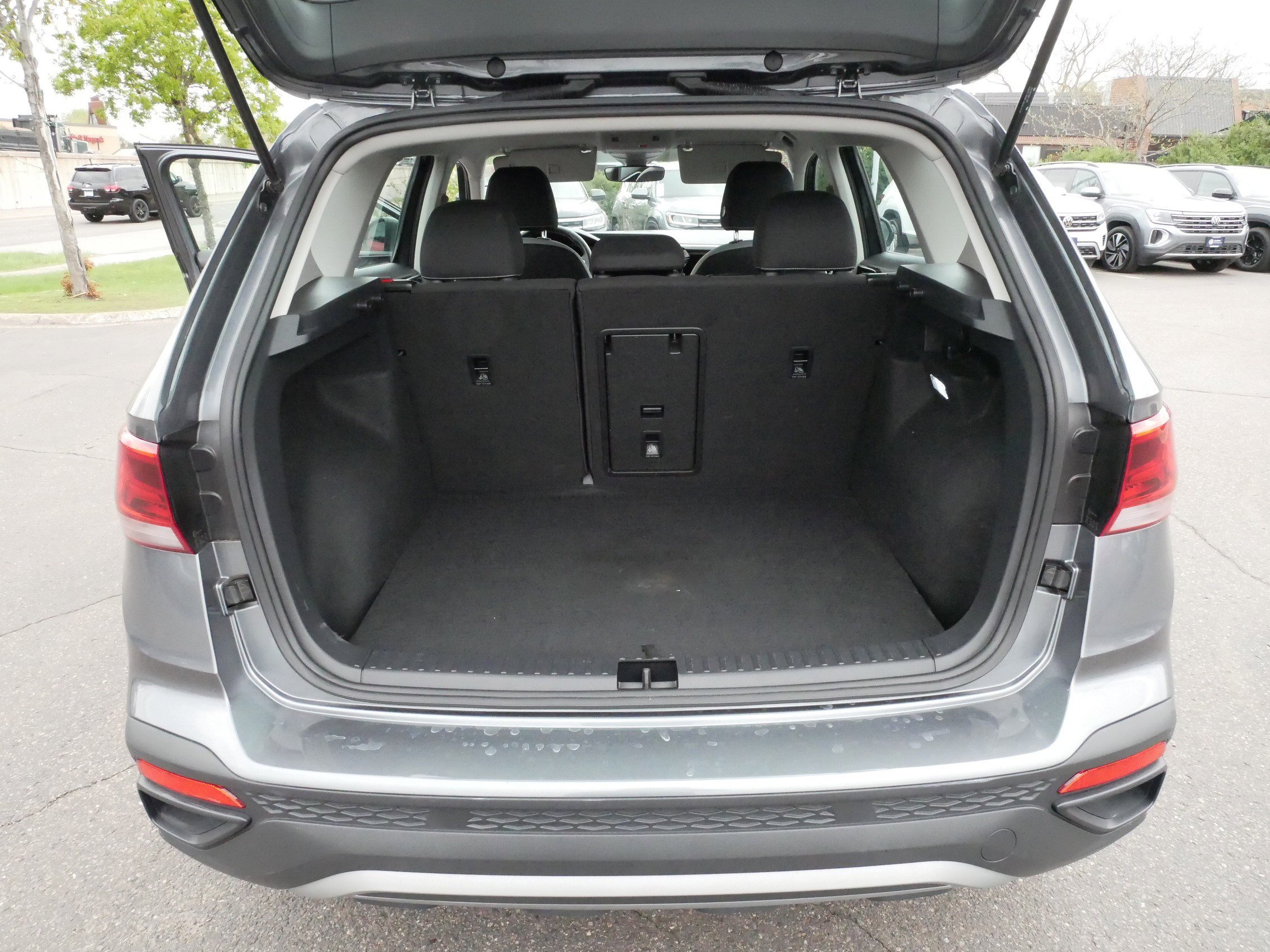 Certified 2024 Volkswagen Taos S AWD/4WD image 18