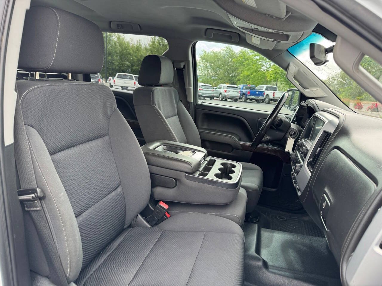 Used 2019 GMC Sierra 2500 SLE AWD/4WD image 18