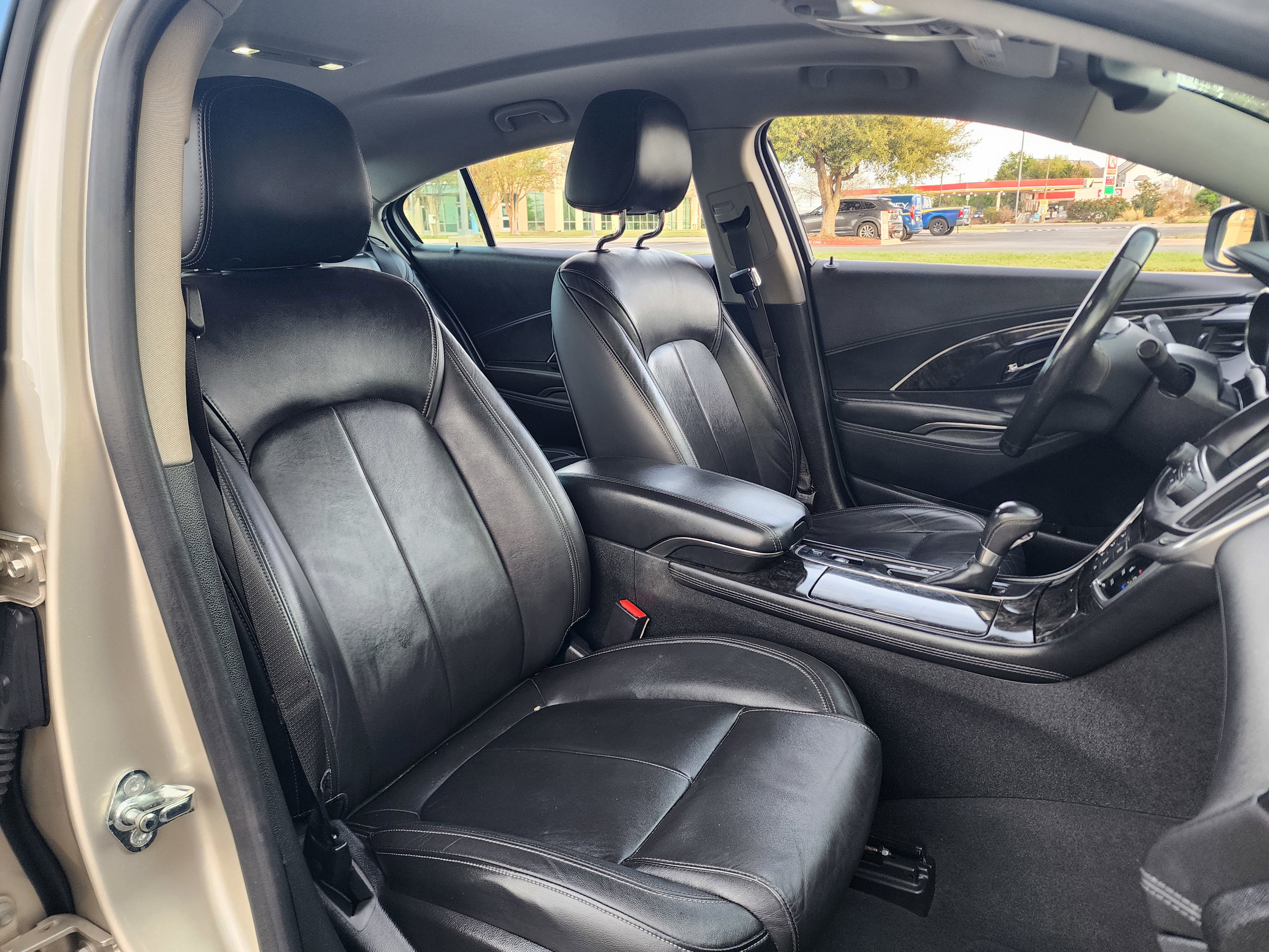 Used 2015 Buick LaCrosse Leather image 15