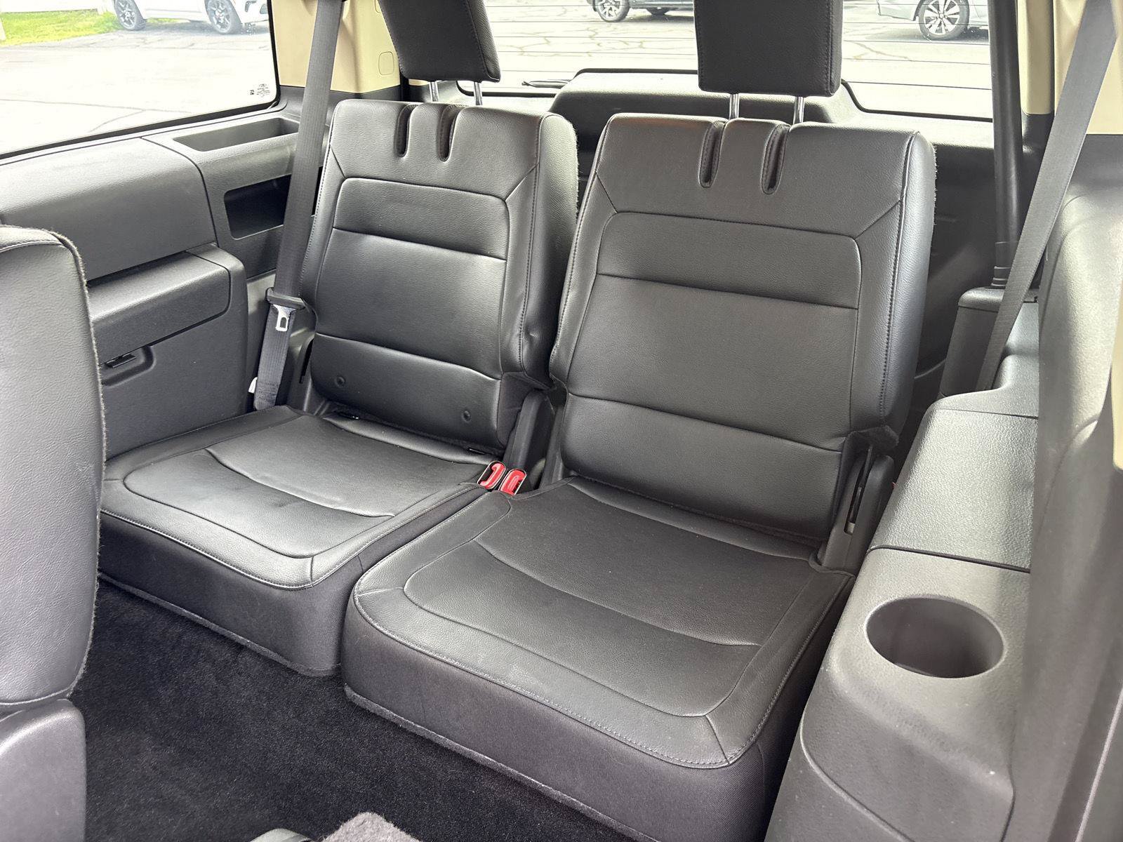 Used 2019 Ford Flex SEL w/ Equipment Group 202A AWD/4WD image 11