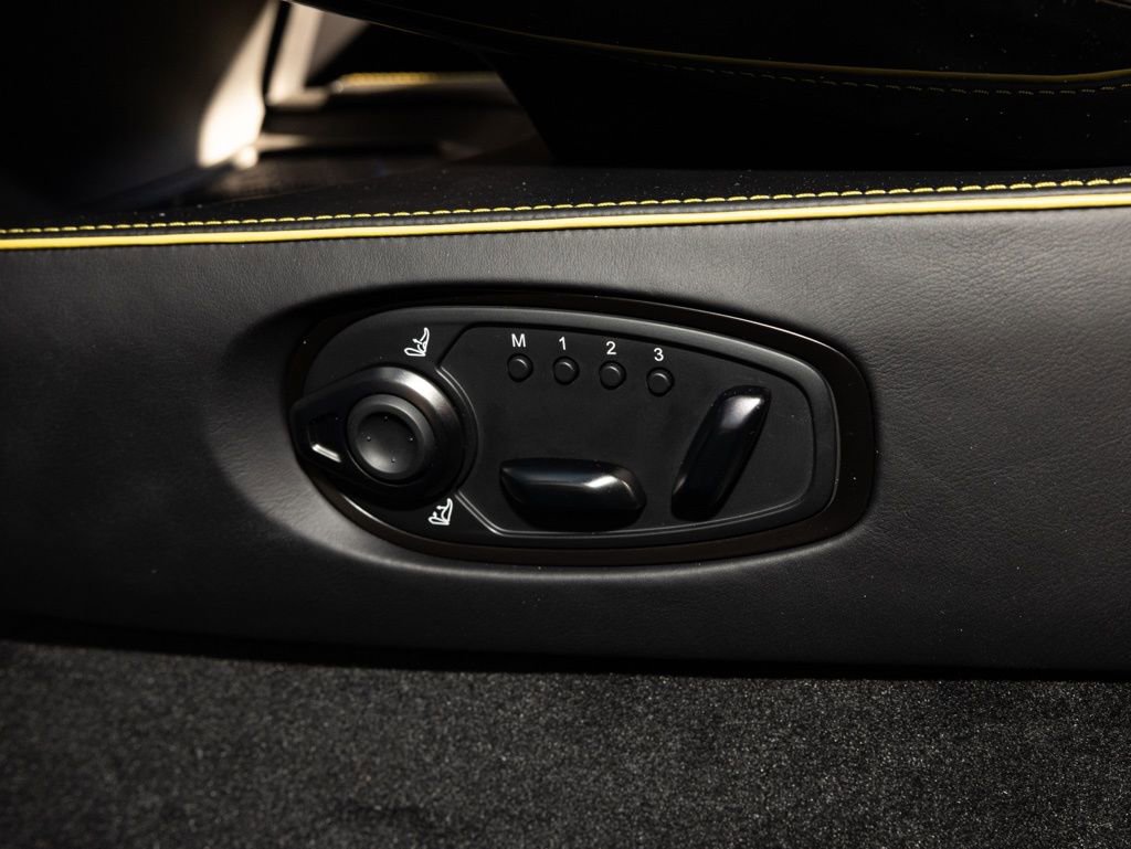 New 2026 Aston Martin V8 Vantage S image 39