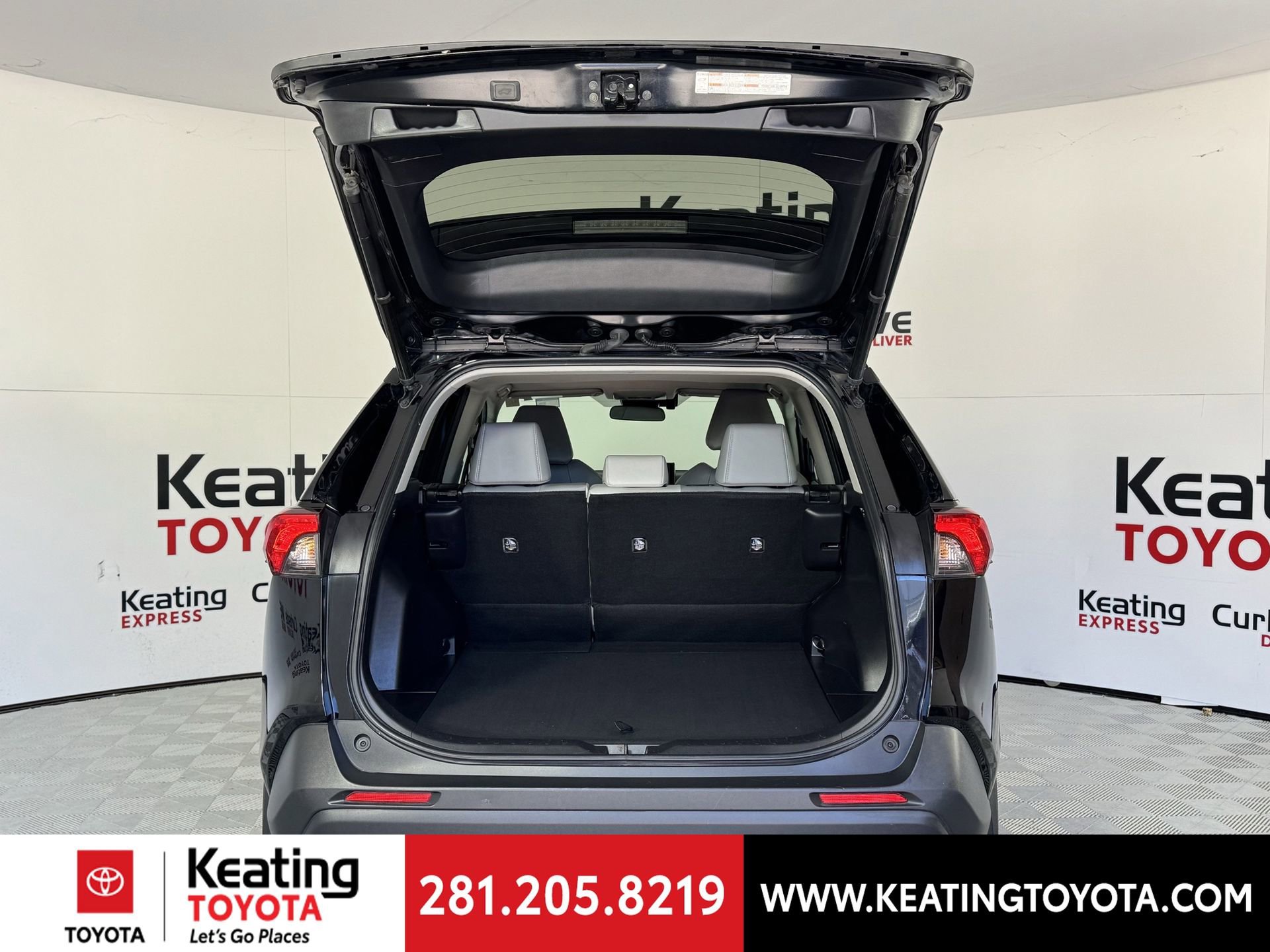 Certified 2022 Toyota RAV4 XLE Premium image 19