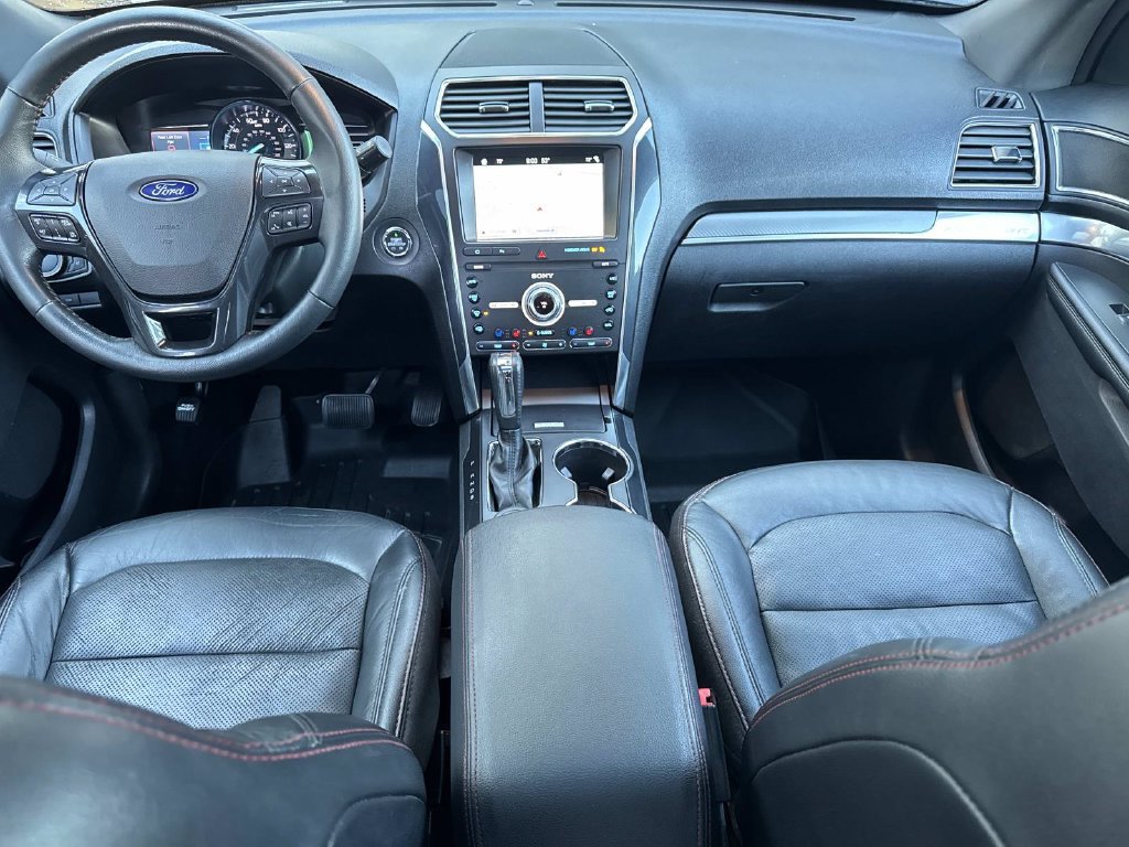 Used 2019 Ford Explorer Sport w/ Equipment Group 401A AWD/4WD image 19