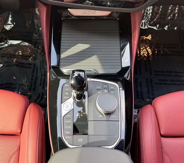 Certified 2025 BMW X4 xDrive30i w/ Premium Package image 26