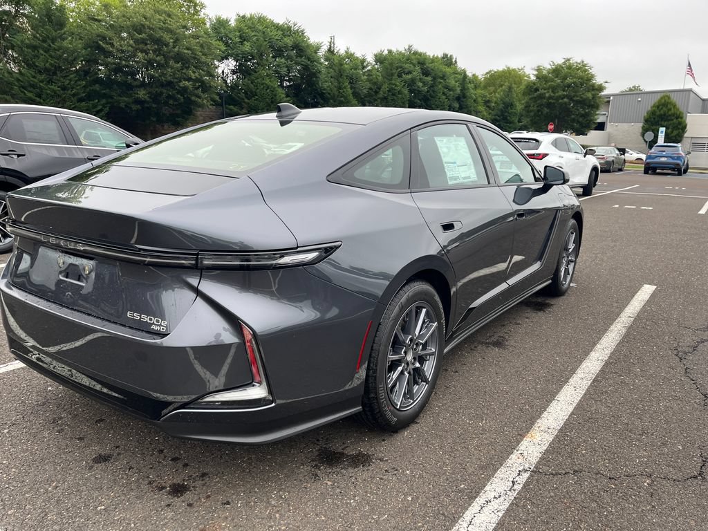 New 2026 Lexus ES 500e AWD/4WD image 4
