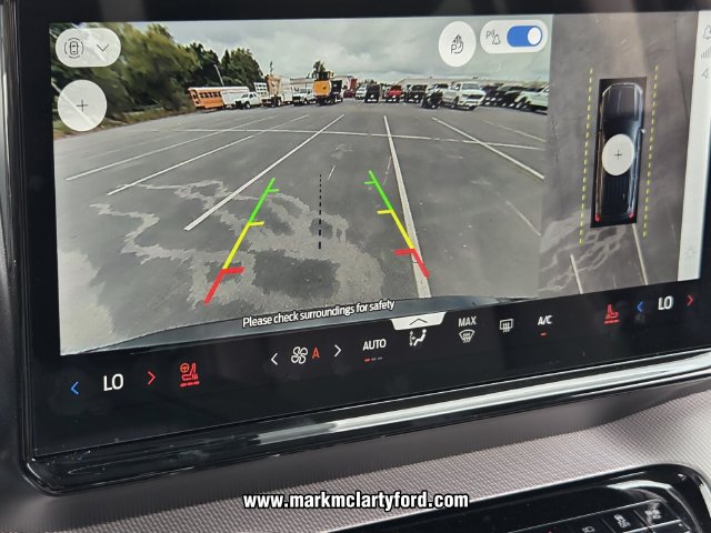 New 2026 Ford Expedition Active RWD image 18
