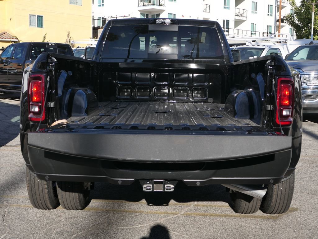 New 2026 RAM 3500 Tradesman AWD/4WD image 6