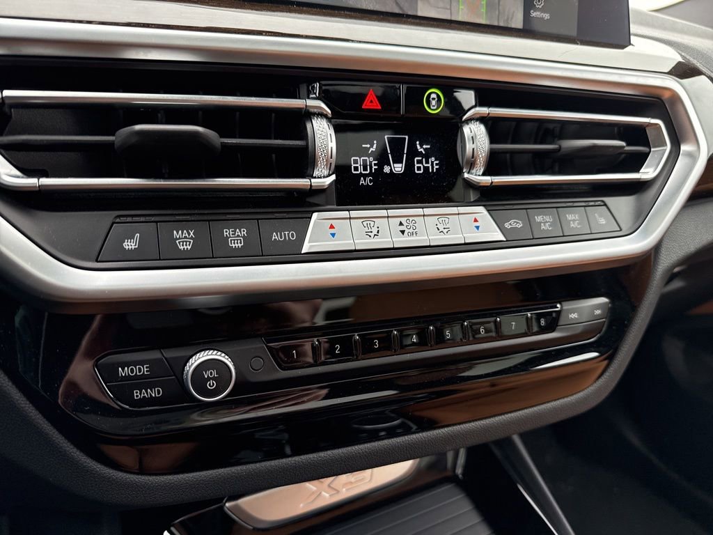 Used 2024 BMW X3 xDrive30i w/ Convenience Package w/ZPA image 17