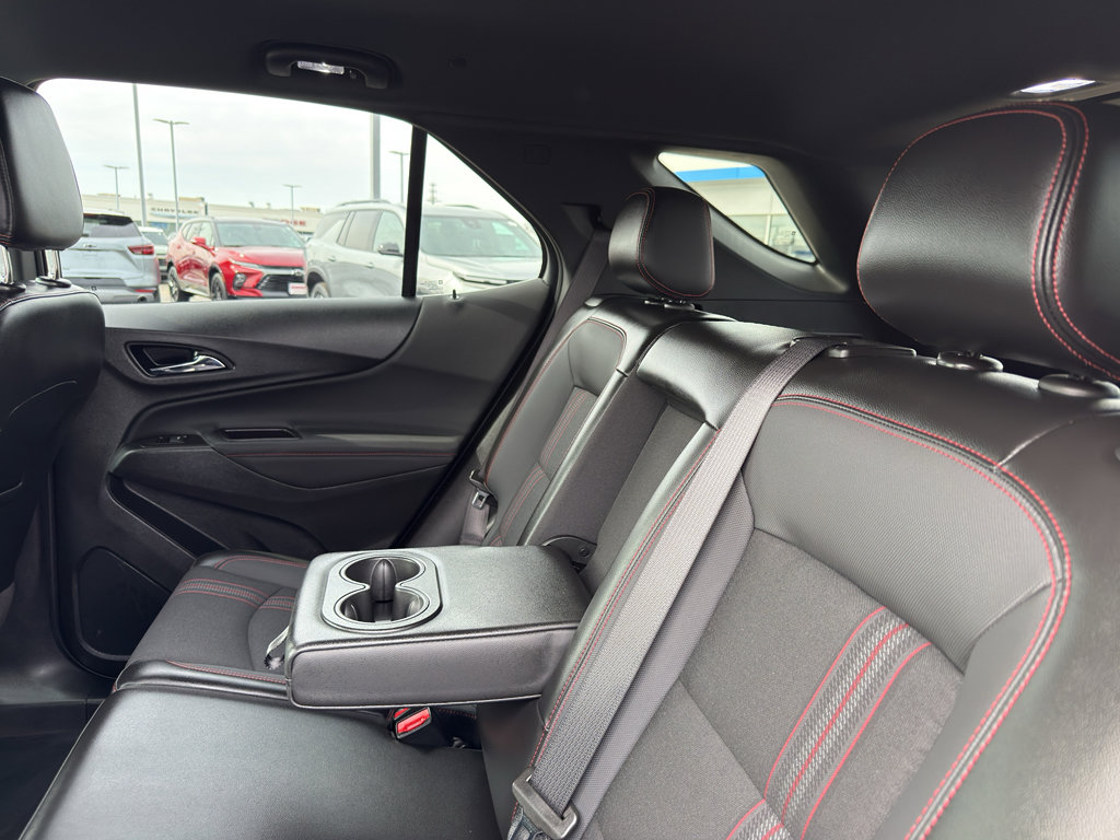 Used 2022 Chevrolet Equinox RS FWD image 33