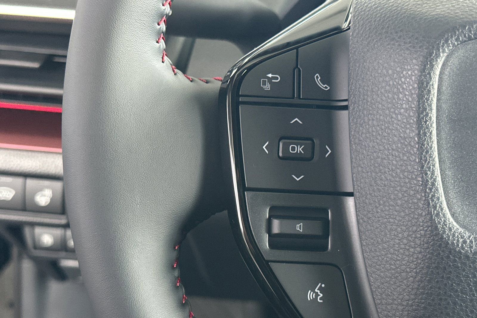 New 2026 Toyota Prius Plug-In Hybrid image 26