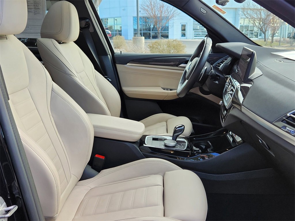 Used 2022 BMW X3 M40i w/ Premium Package image 16