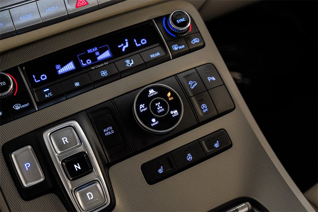 Used 2021 Hyundai Palisade SEL w/ Premium Package image 25