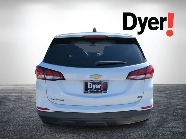 Used 2023 Chevrolet Equinox LS w/ LS Convenience Package image 4