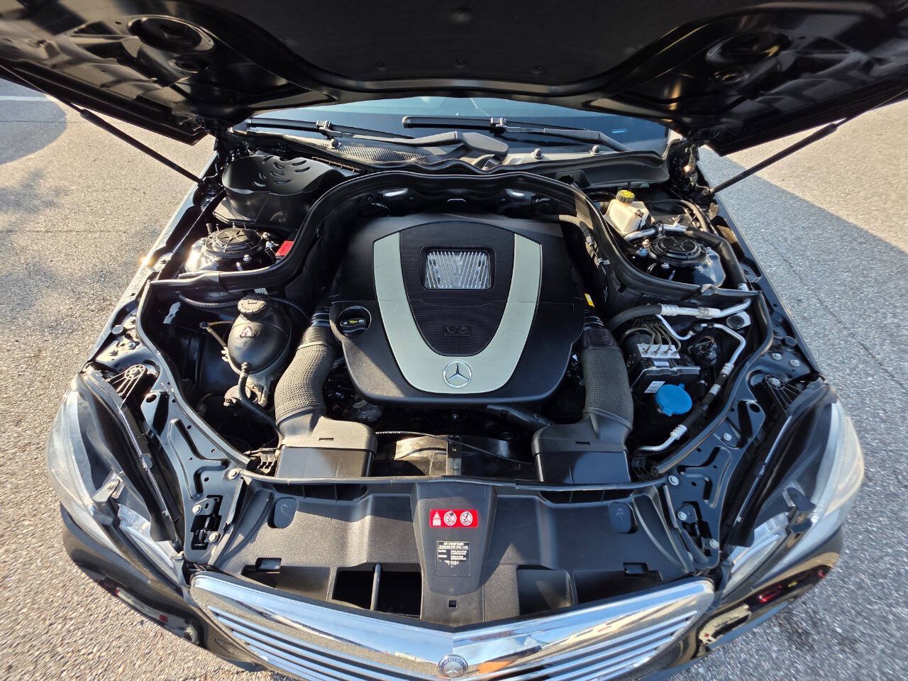 Used 2010 Mercedes-Benz E 350 Sedan image 14