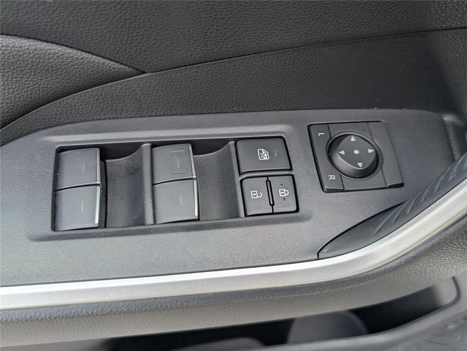 Used 2024 Toyota RAV4 XLE Premium AWD/4WD image 20