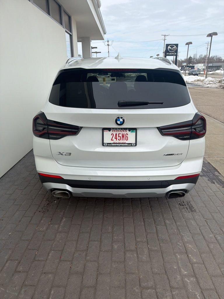 Used 2024 BMW X3 xDrive30i w/ Premium Package w/ZPA image 6