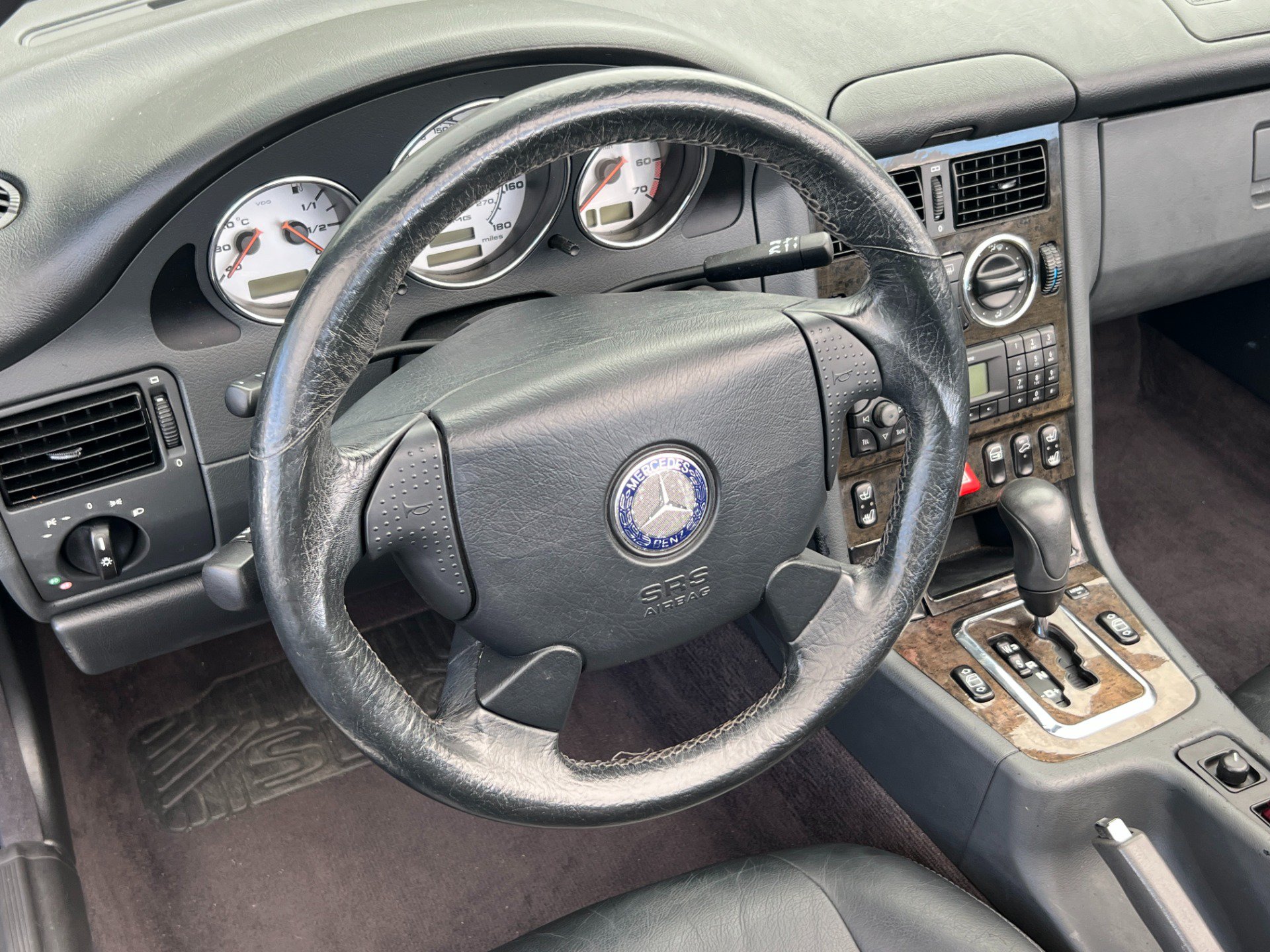 Used 2002 Mercedes-Benz SLK 32 AMG image 19