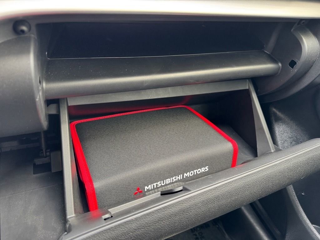 Used 2023 Mitsubishi Eclipse Cross LE image 25