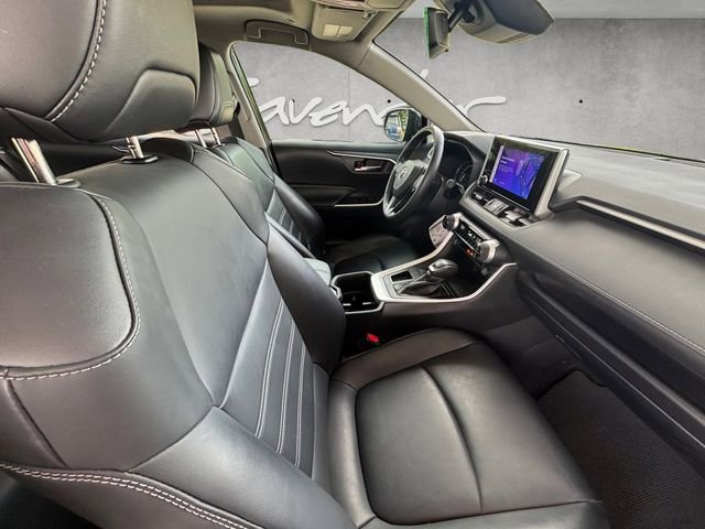 Used 2024 Toyota RAV4 XLE Premium FWD image 30
