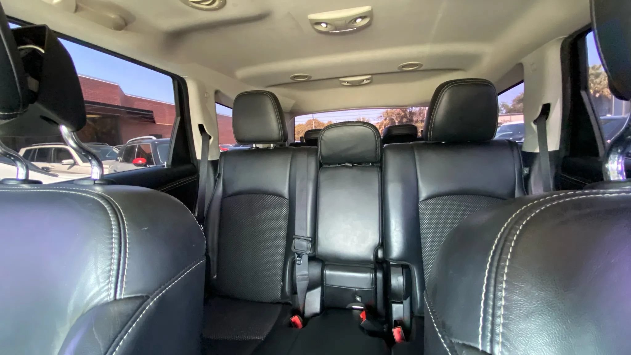 Used 2015 Dodge Journey Crossroad w/ Flexible Seating Group FWD image 18