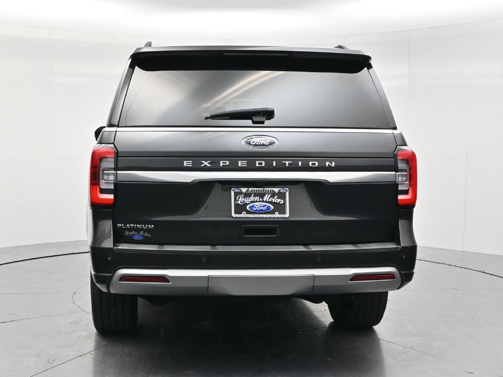 Used 2024 Ford Expedition Platinum AWD/4WD image 6