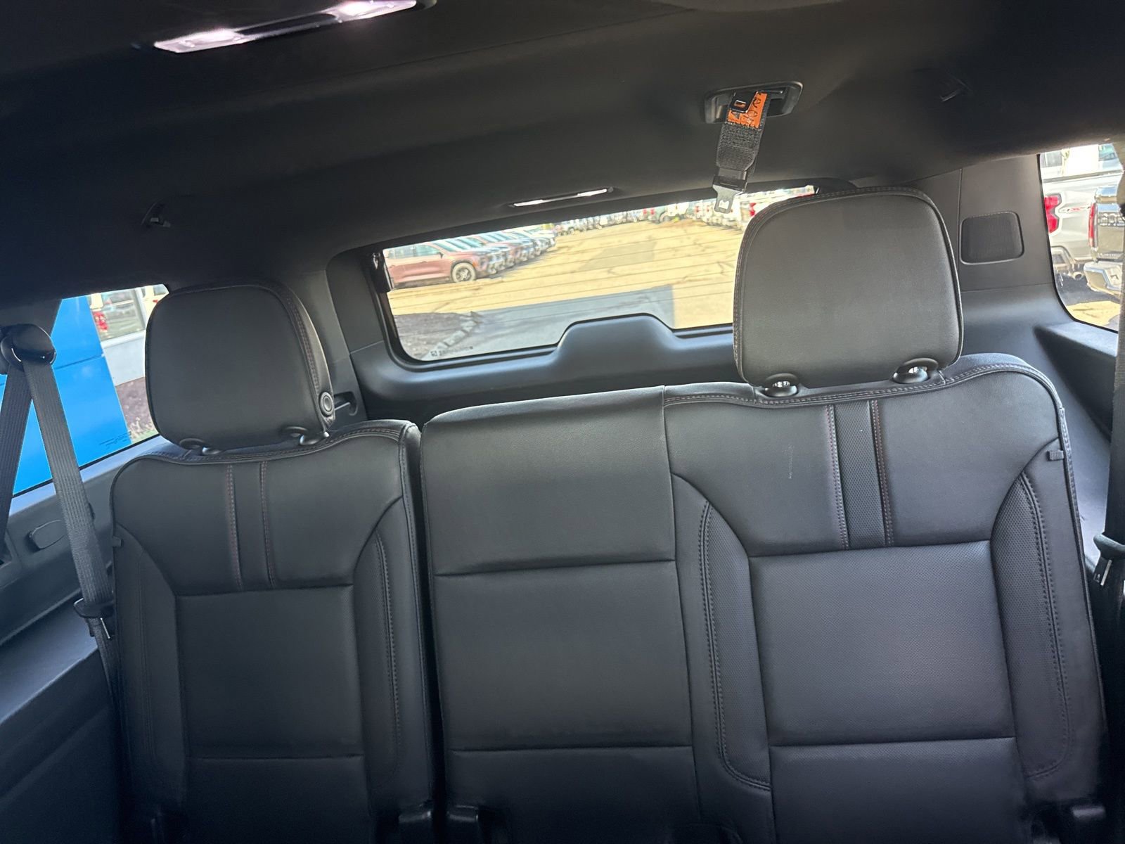 Used 2023 Chevrolet Suburban RST AWD/4WD image 17