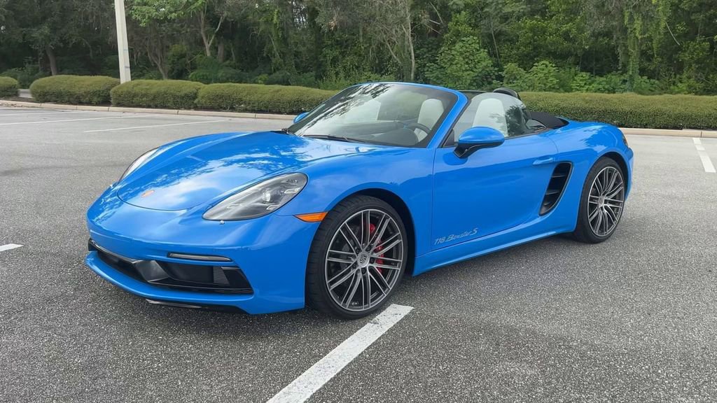 New 2025 Porsche 718 Boxster S image 4