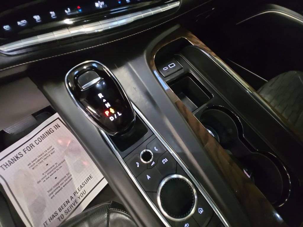 Certified 2023 Cadillac Escalade Premium Luxury Platinum w/ Heavy-Duty Trailer Package AWD/4WD image 18