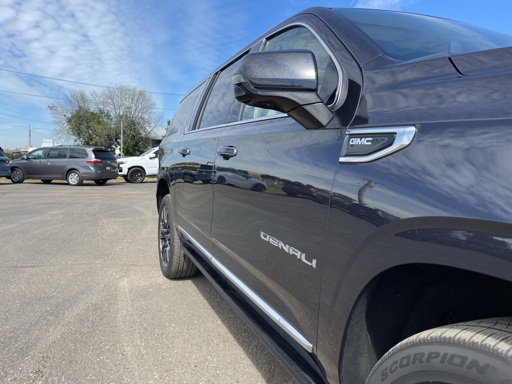 Used 2023 GMC Yukon XL Denali w/ Max Trailering Package image 14