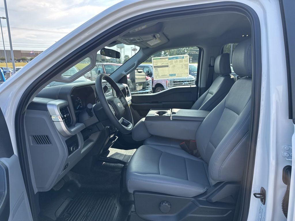 New 2026 Ford F350 XL w/ XL Chrome Package image 10