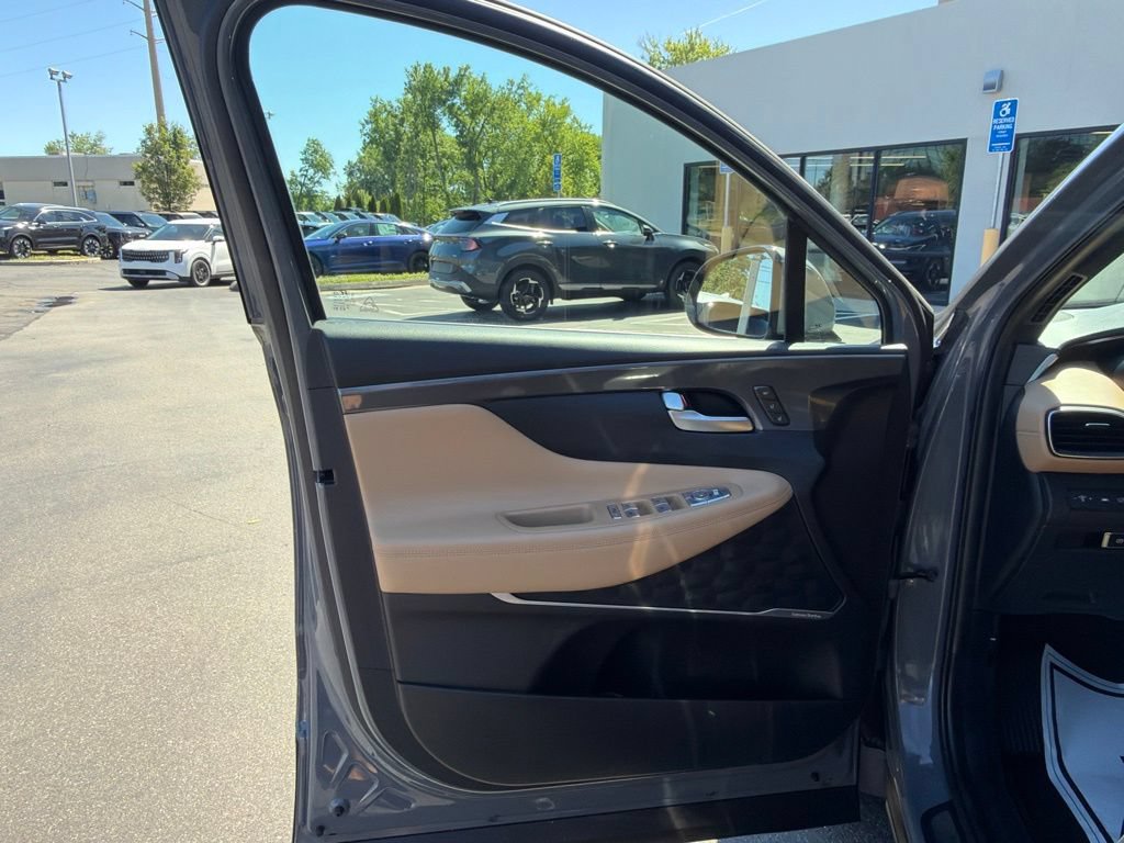 Used 2023 Hyundai Santa Fe Calligraphy AWD/4WD image 27