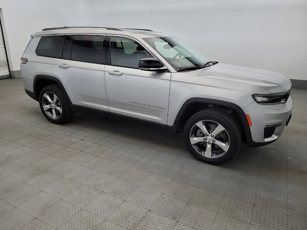 Used 2022 Jeep Grand Cherokee L Limited AWD/4WD image 11