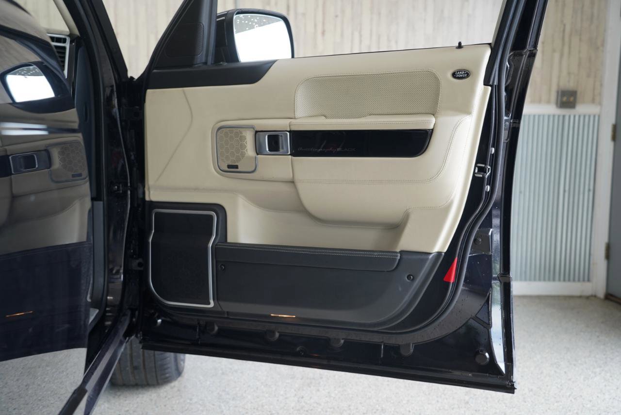 Used 2011 Land Rover Range Rover Autobiography image 32