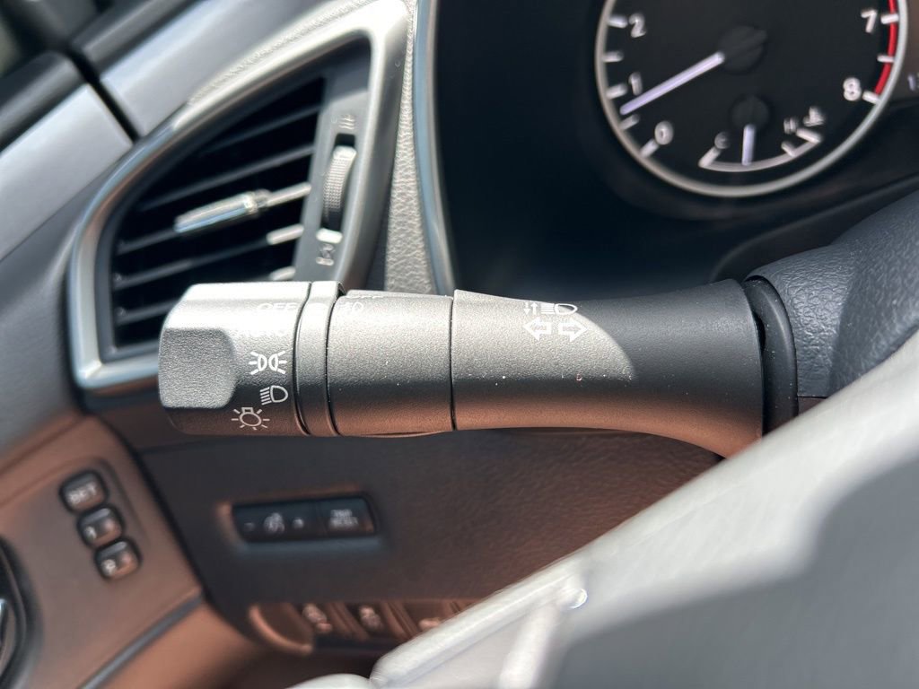 Certified 2023 Nissan Murano SL w/ Cargo Package image 30