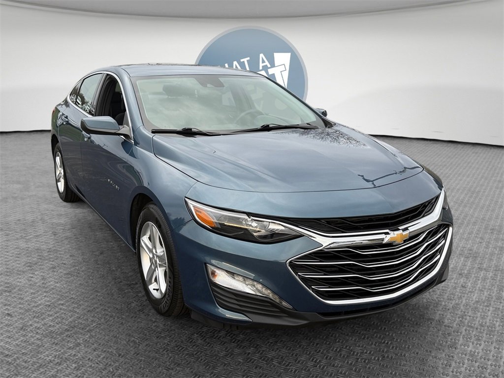 Used 2024 Chevrolet Malibu LT