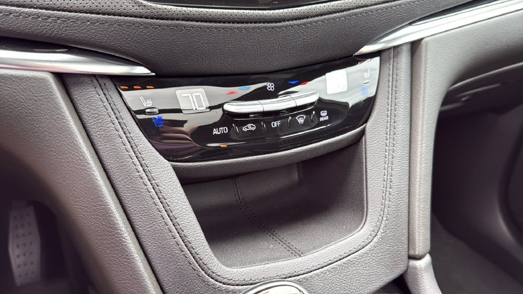 New 2026 Cadillac XT5 Premium Luxury w/ Driver Assist Package AWD/4WD image 24