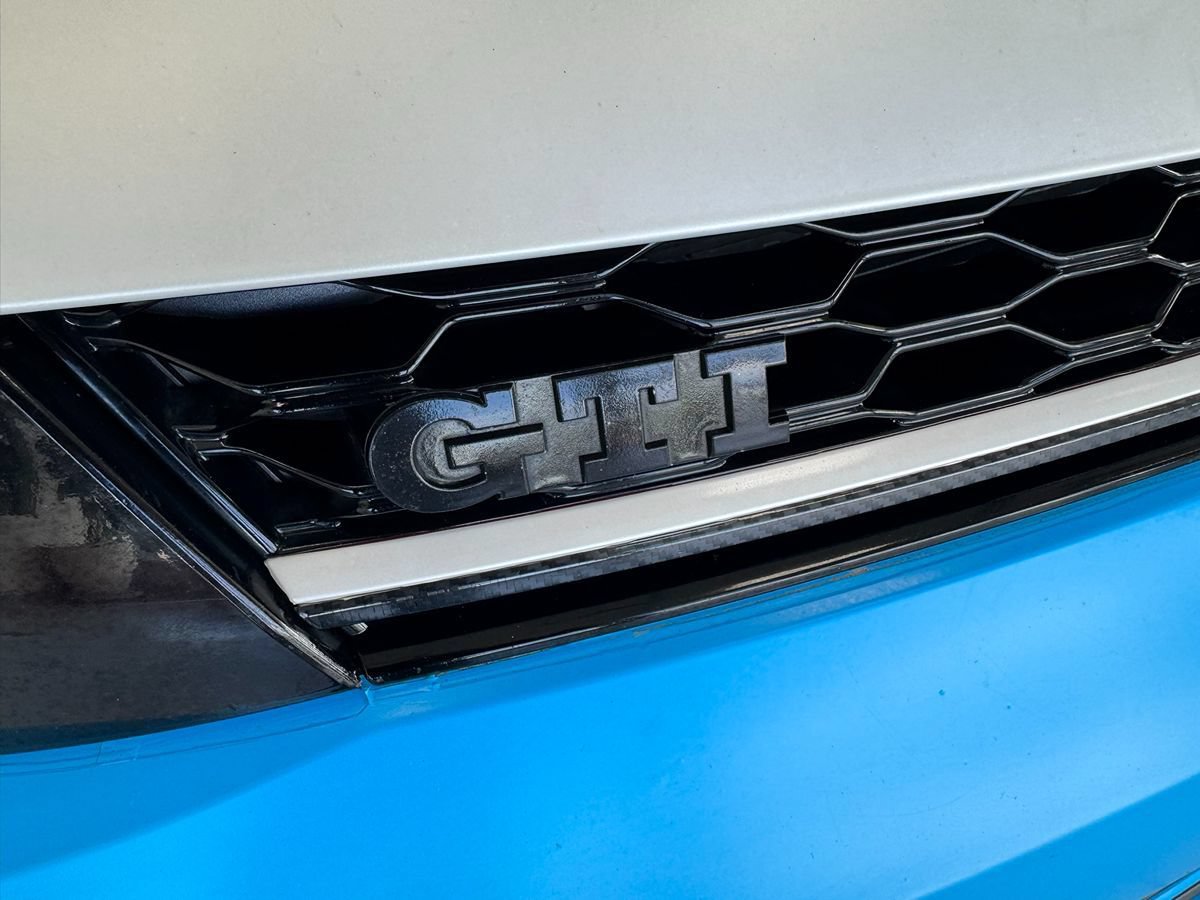 Used 2018 Volkswagen GTI S FWD image 65