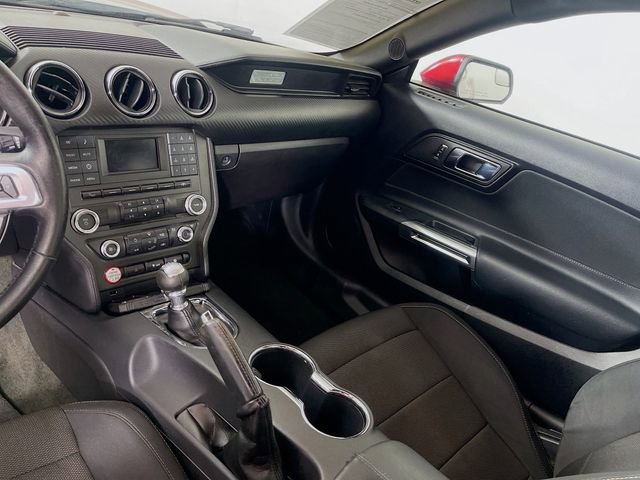 Used 2017 Ford Mustang Coupe RWD image 23
