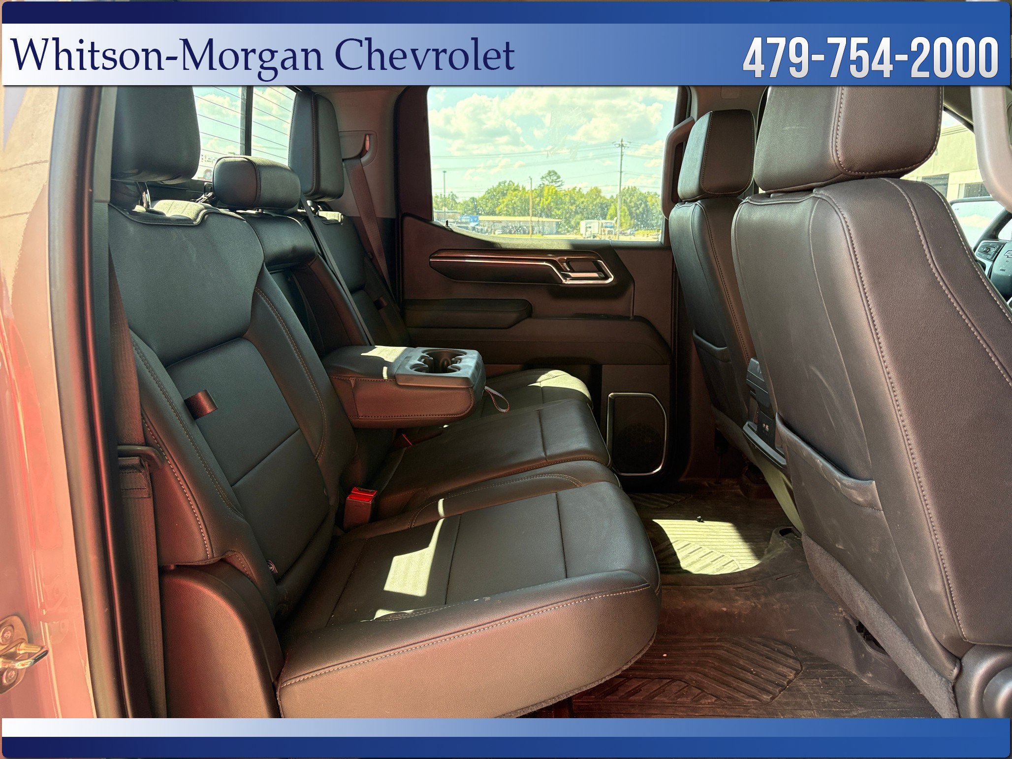 Used 2024 Chevrolet Silverado 1500 LT Trail Boss w/ Convenience Package II AWD/4WD image 32