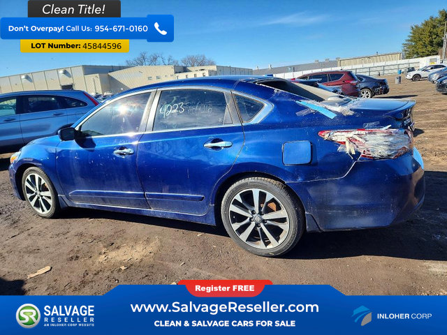 Used 2017 Nissan Altima 2.5 SR image 3