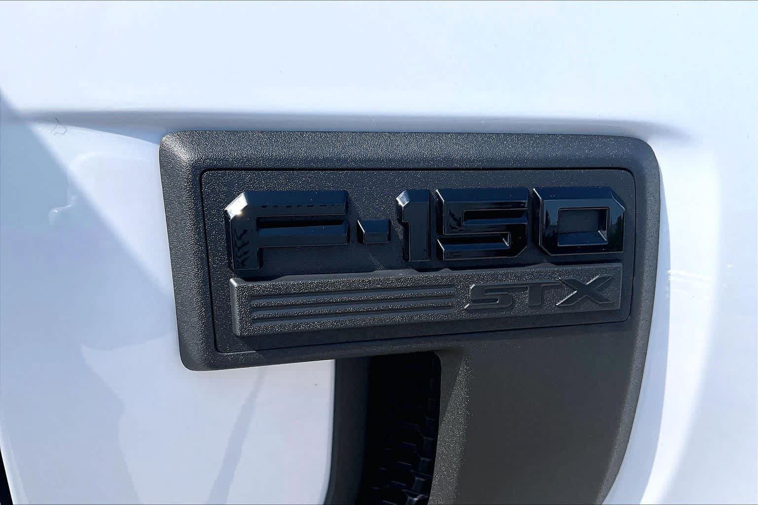 Used 2023 Ford F150 XL w/ STX Appearance Package RWD image 10