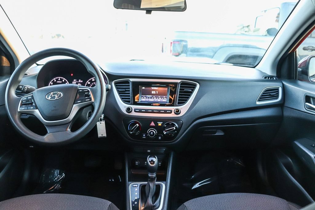 Used 2022 Hyundai Accent SE FWD image 14