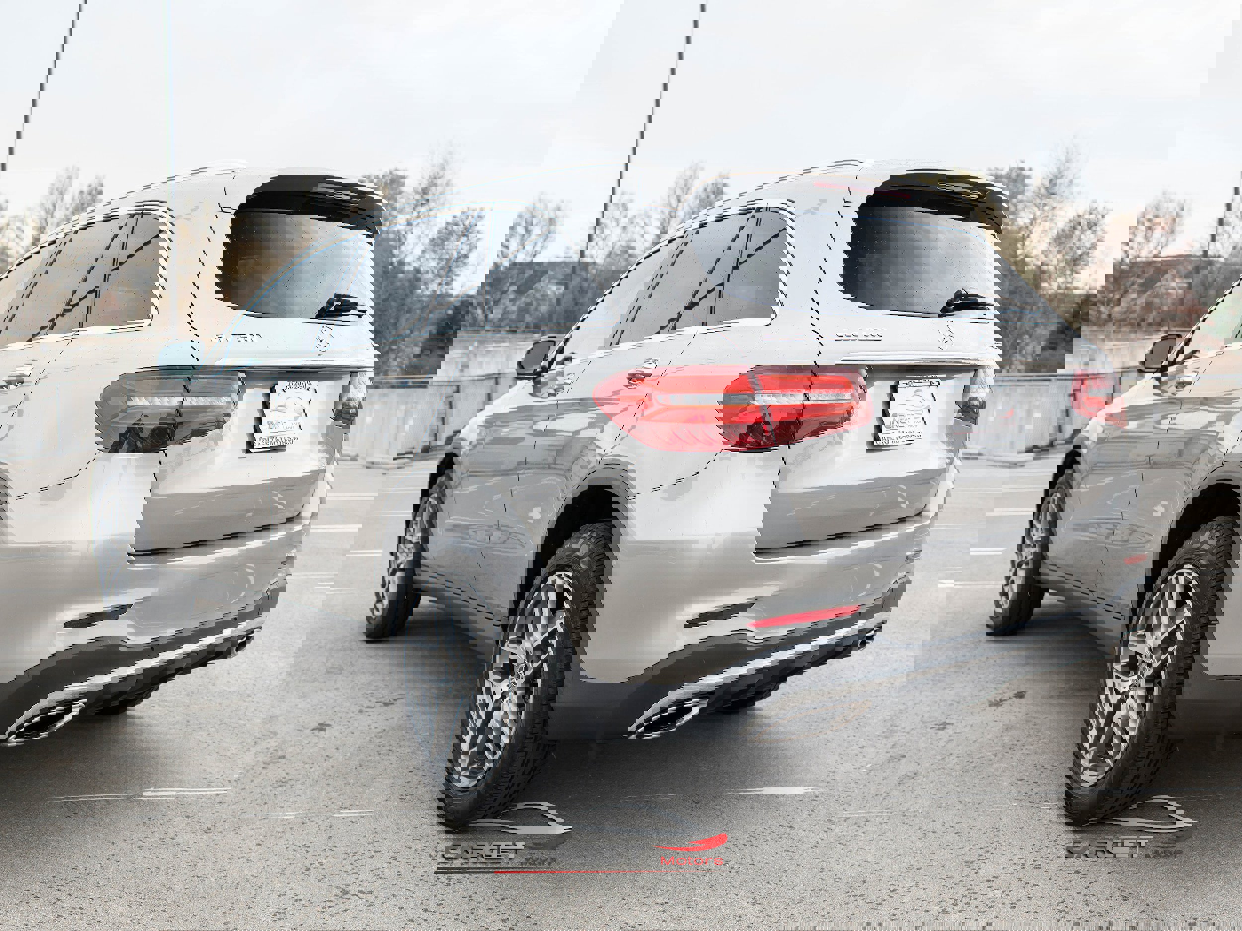 Used 2019 Mercedes-Benz GLC 300 4MATIC image 5