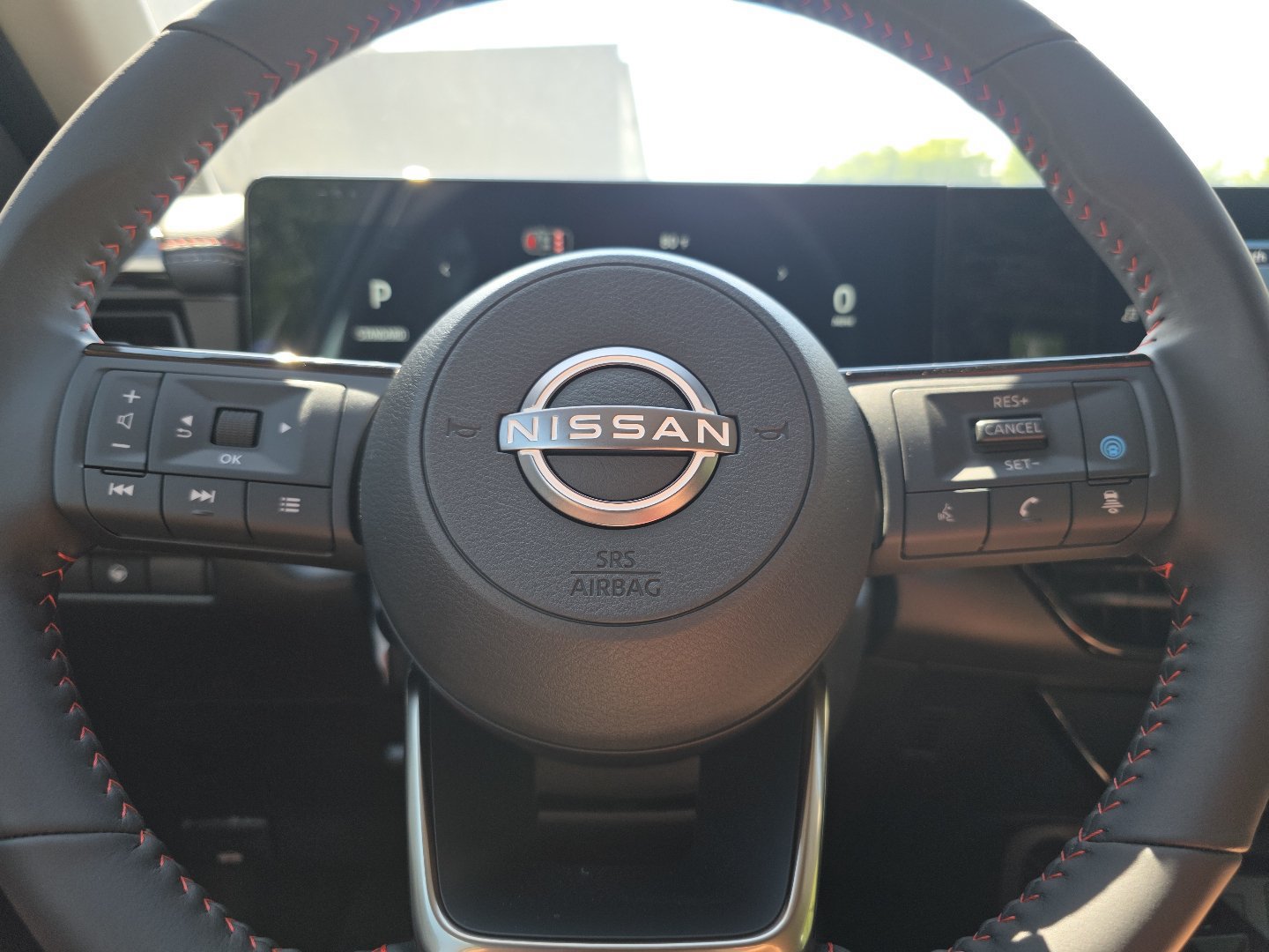 New 2026 Nissan Kicks SR AWD/4WD image 28