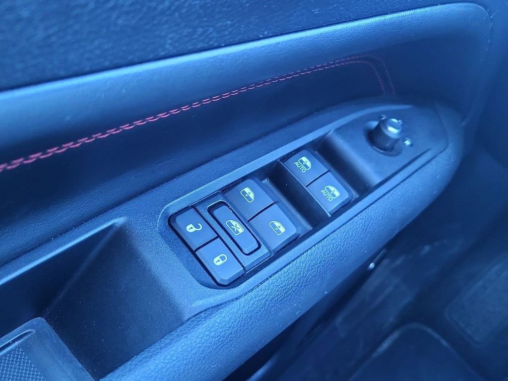 Used 2022 Jeep Compass Trailhawk w/ Sun and Sound Group image 30