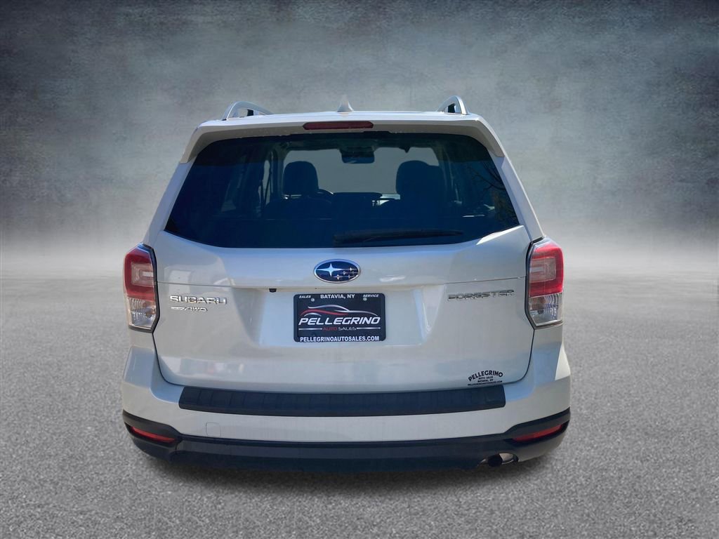 Used 2018 Subaru Forester 2.5i Limited AWD/4WD image 5